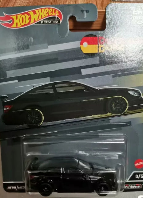 Hot Wheels Deutschland Design Series Modello di auto in lega originale Mercedes Ben C6 Audi S4 Modello di auto Camera Ornamento Ragazzo Regalo di compleanno